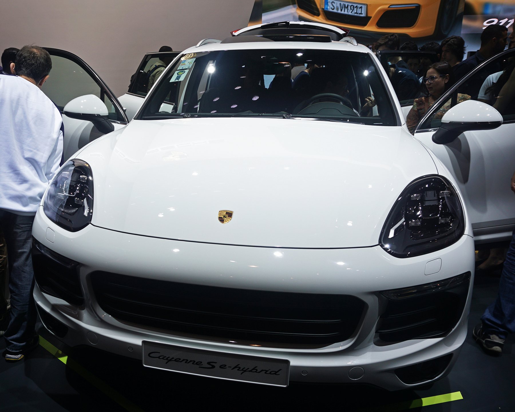 SUV premium em exposição automotiva em São Paulo, Brasil